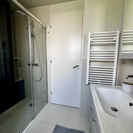 Appartamento T3 Balcon Parking Clim 3mn Pied Metro 8 Et T3 Parigi